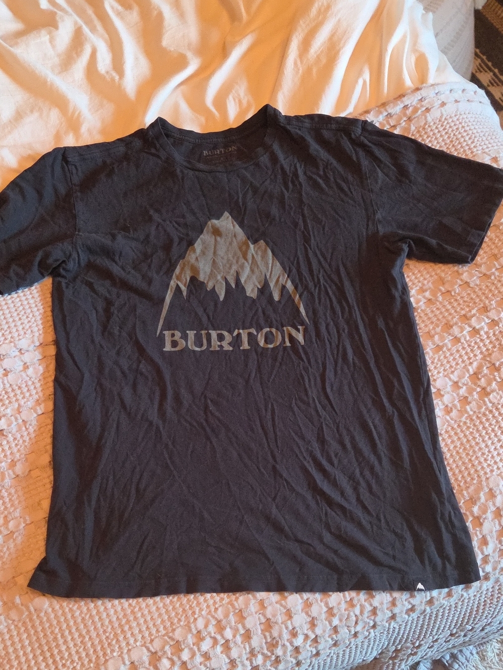Burton Black Mountain Logo Tee Small
